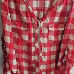 Wommens Cato Red And Tan Checkered 3/4 Sleeve Zippered V-neck Blouse